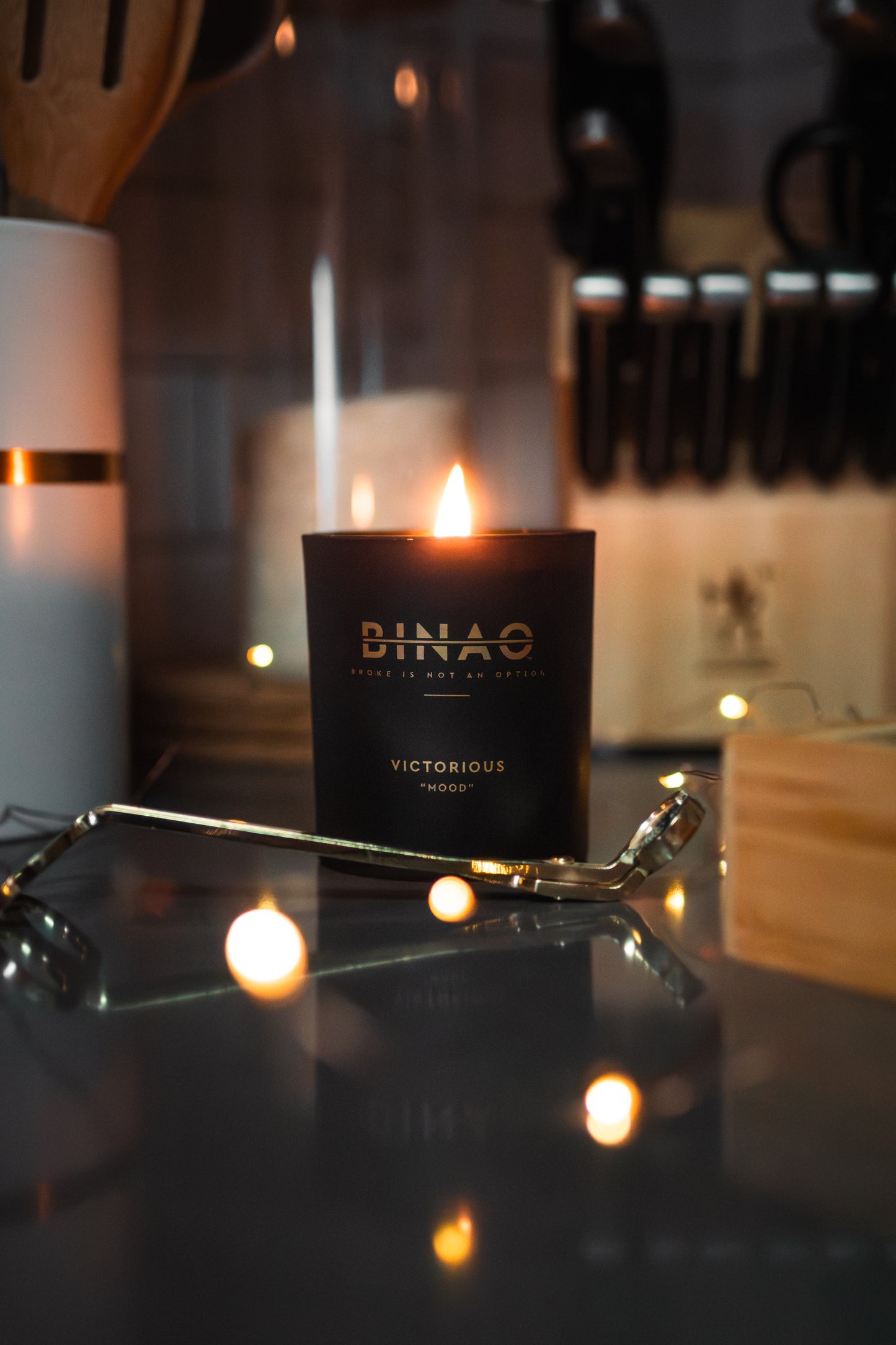 BINAO “VICTORIOUS”  Mood Candle